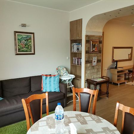 Guest Apartment Monarch Σμόλιαν Εξωτερικό φωτογραφία